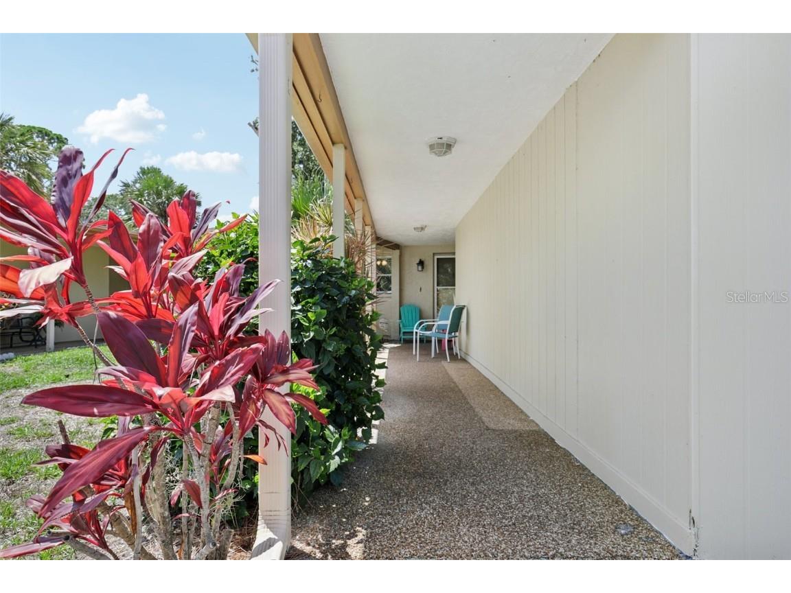 7172 Grey Squirrel Boulevard #81 Sarasota FL 34231 A4655538 image3