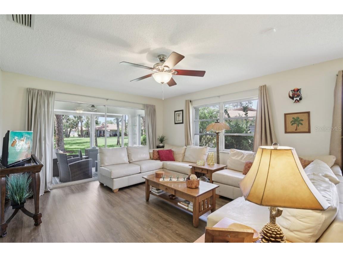 7172 Grey Squirrel Boulevard #81 Sarasota FL 34231 A4655538 image4