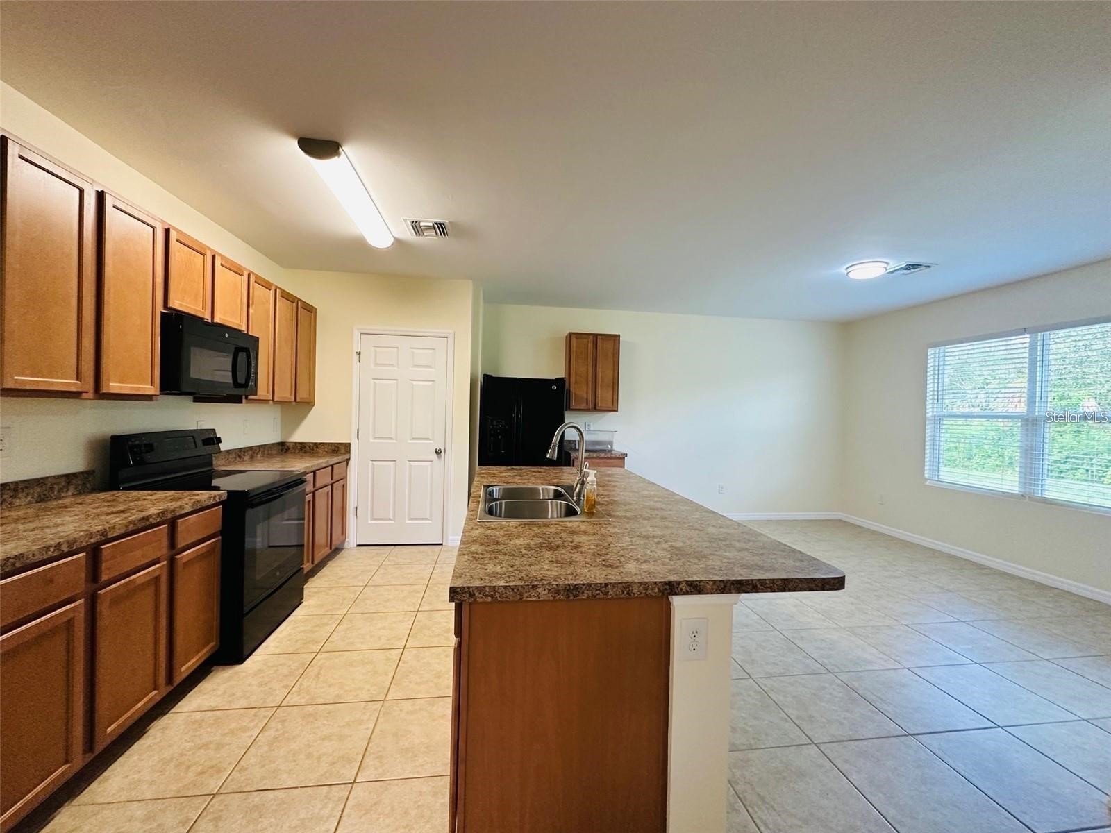 7172 Mikasa Drive Punta Gorda FL 33950 C7522382 image10