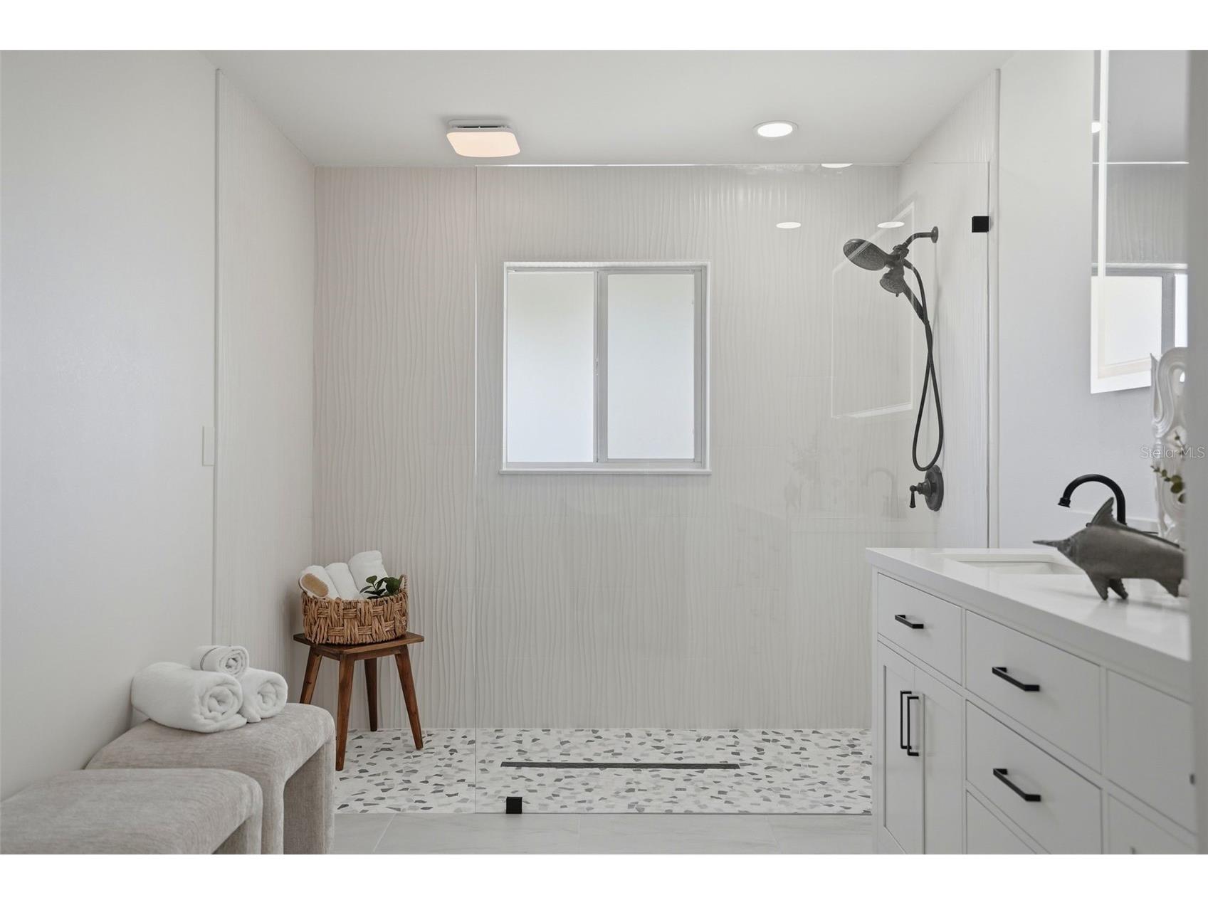 7172 S Shore Drive S Saint Petersburg FL 33707 TB8496015 image21