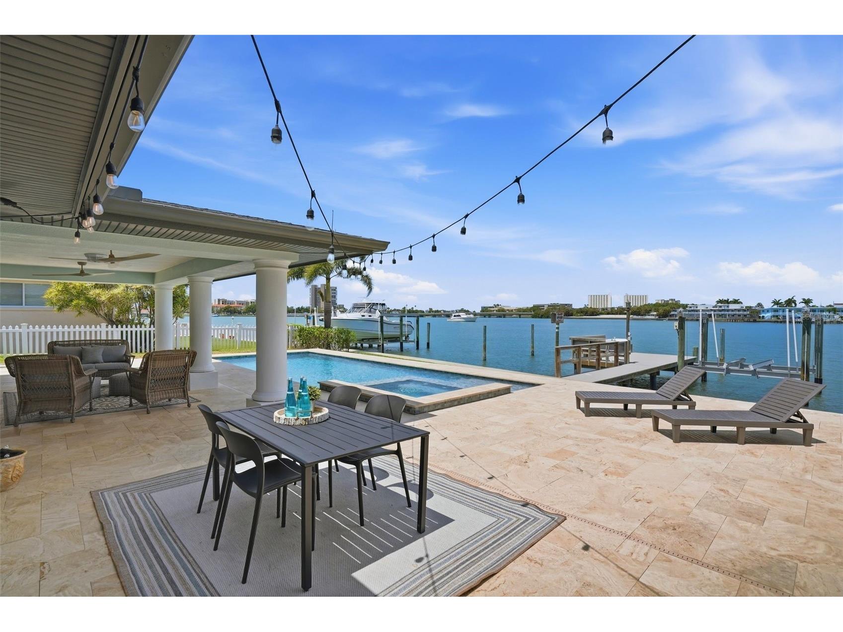 7172 S Shore Drive S Saint Petersburg FL 33707 TB8496015 image23