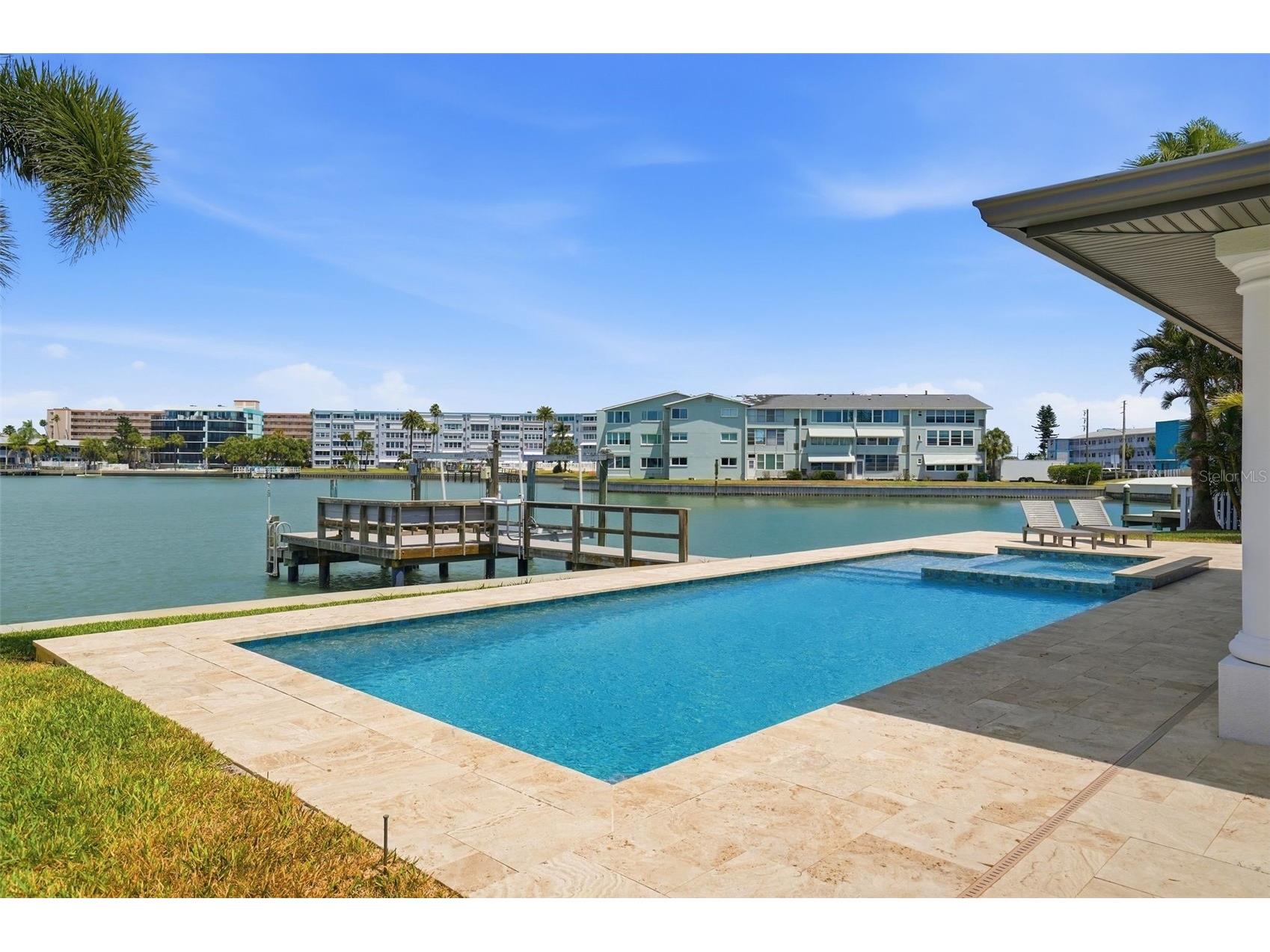 7172 S Shore Drive S Saint Petersburg FL 33707 TB8496015 image27