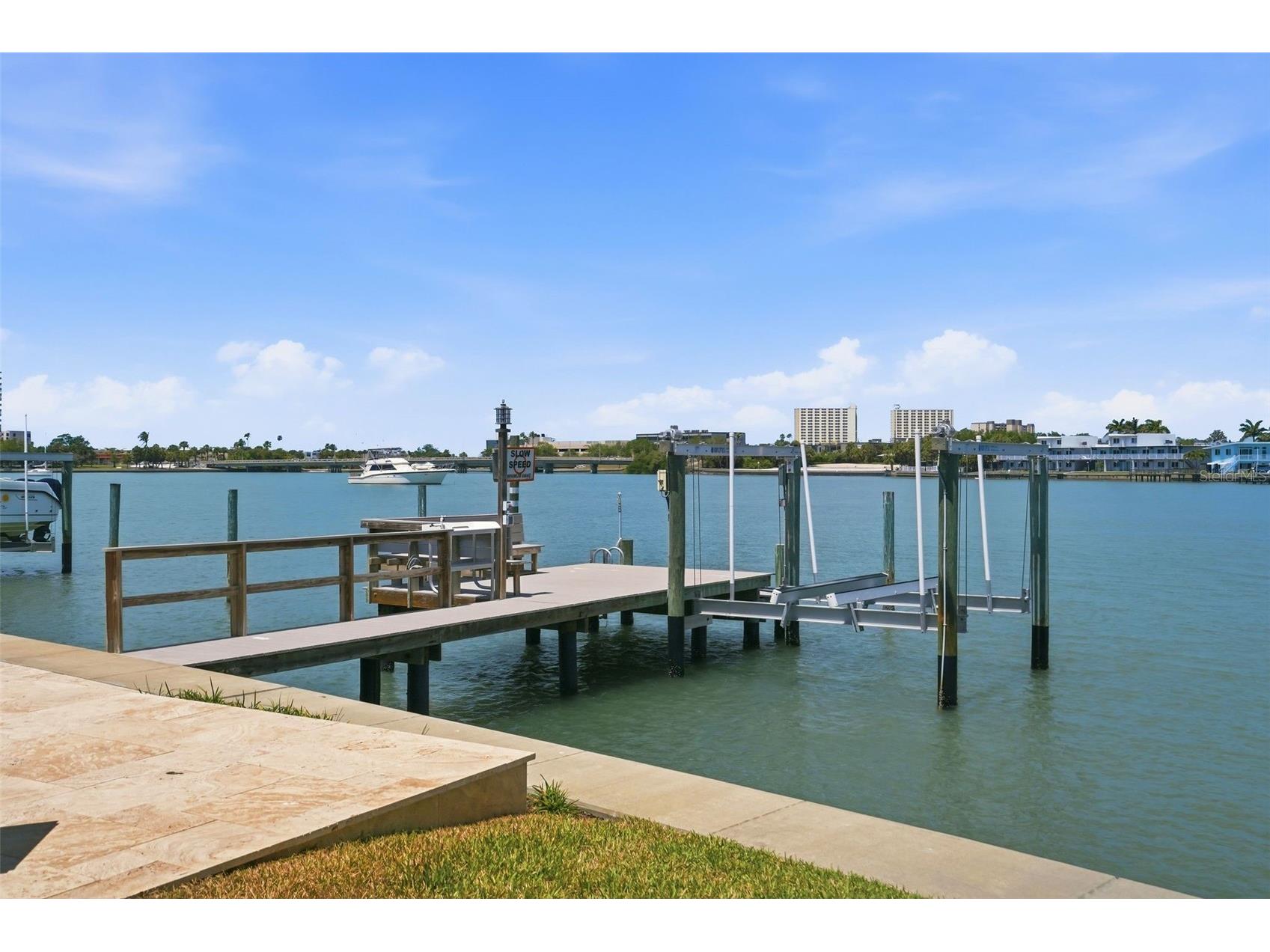 7172 S Shore Drive S Saint Petersburg FL 33707 TB8496015 image28