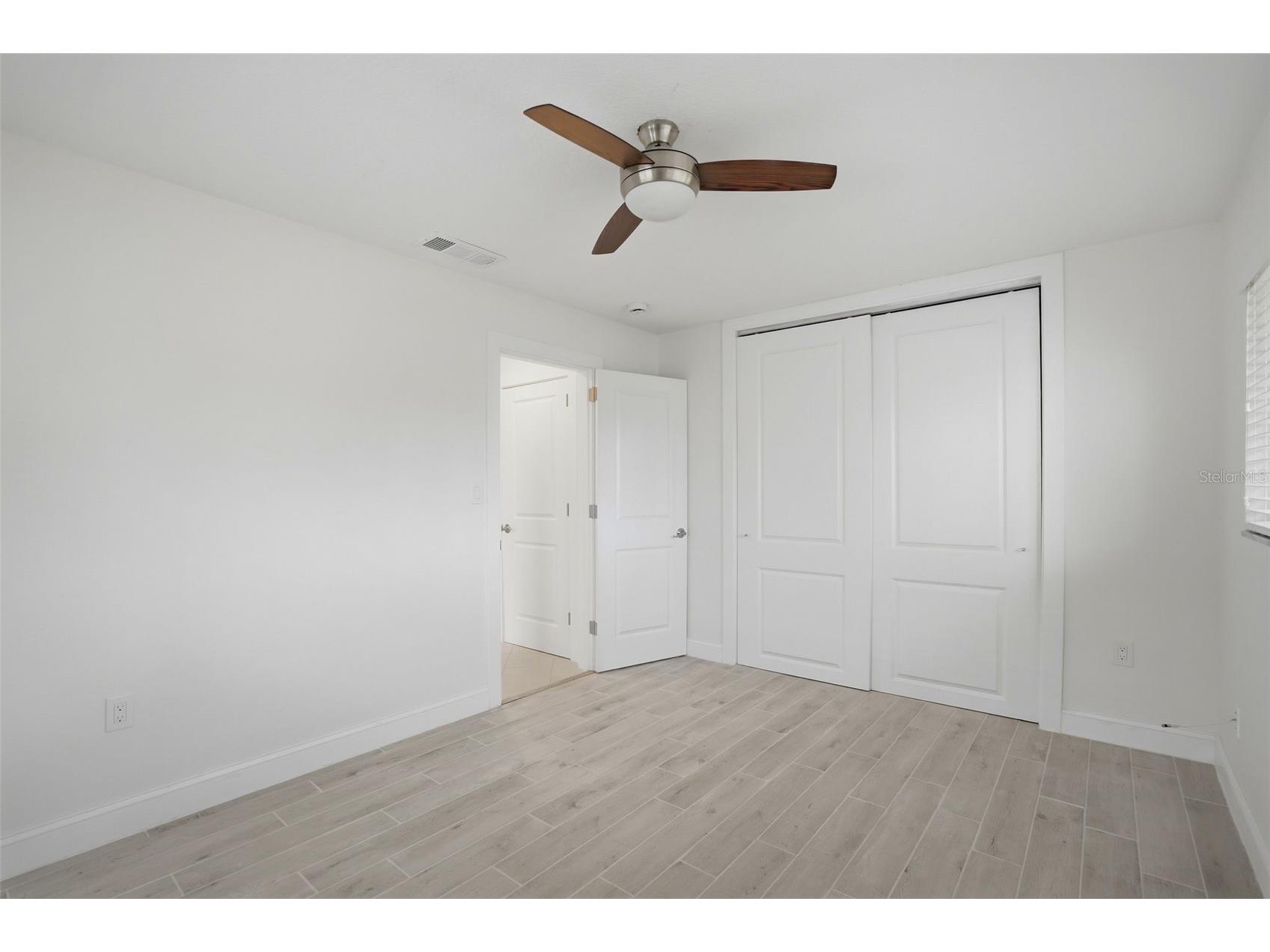7172 S Shore Drive S Saint Petersburg FL 33707 TB8496015 image30