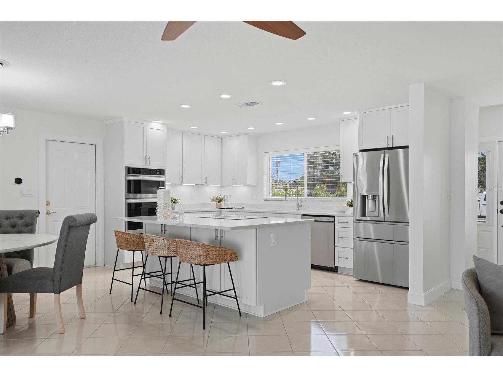 7172 S Shore Drive S Saint Petersburg FL 33707 TB8496015 image6