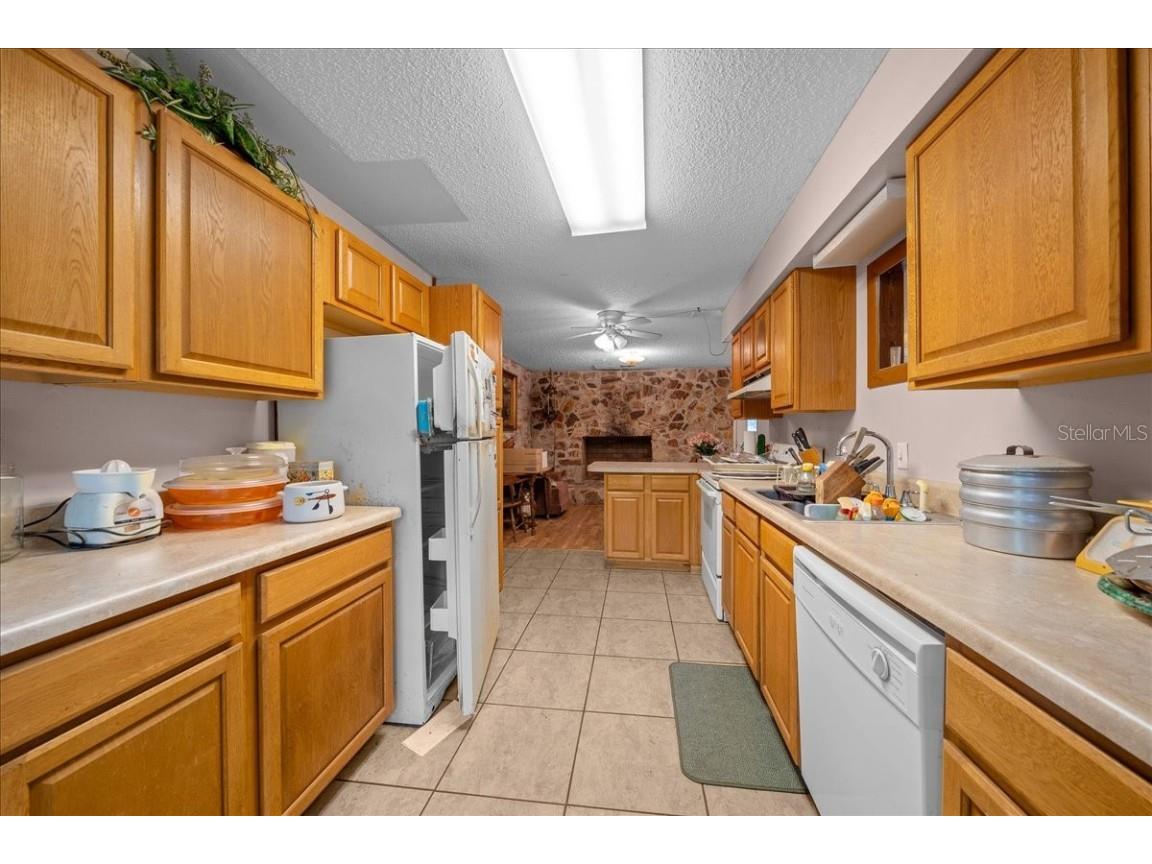 7173 W R Thomas Road Keystone Heights FL 32656 - Hall Lake OM713758 image46