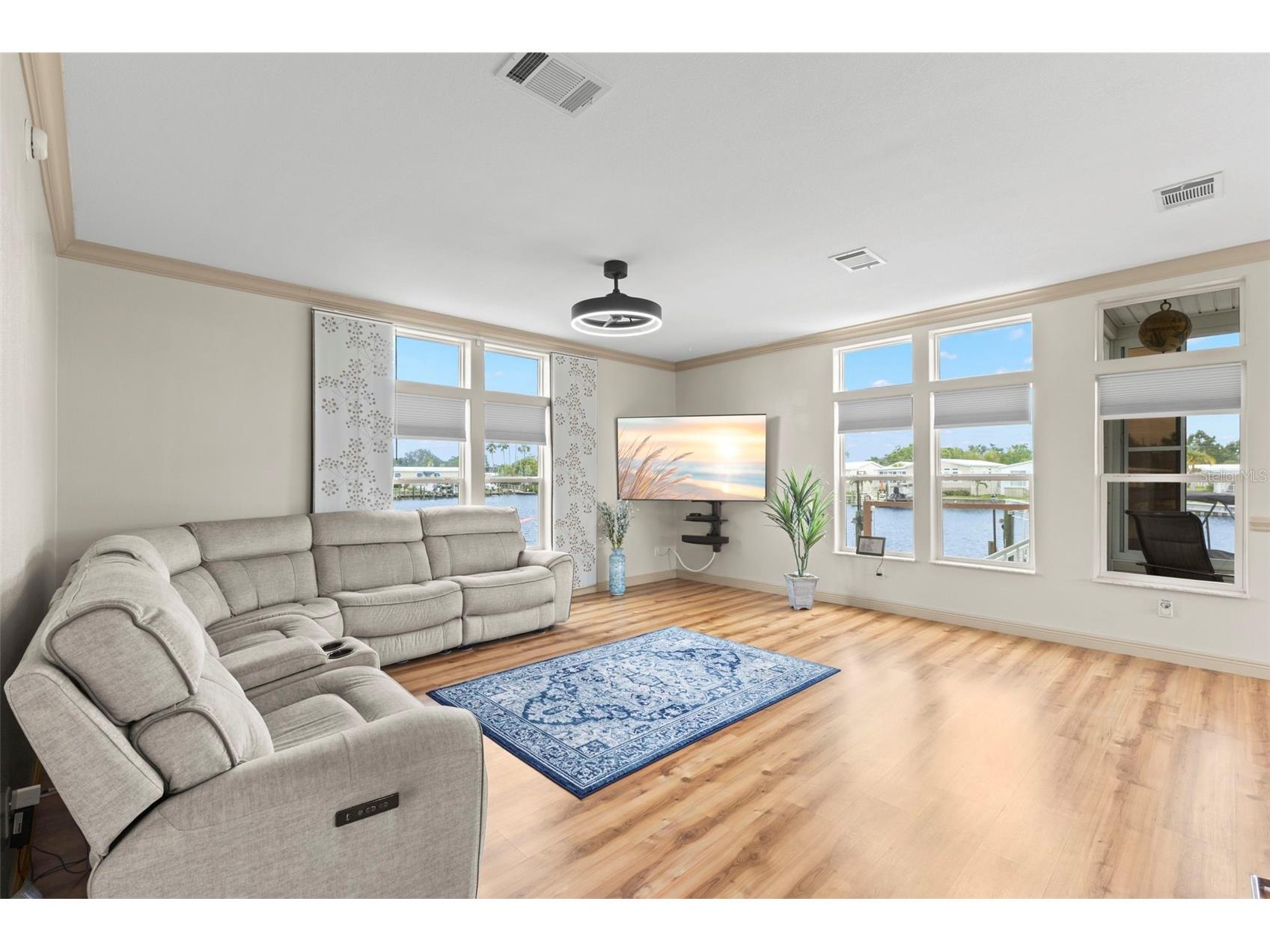7174 Mount Arlington Drive NE #419 Saint Petersburg FL 33702 - TAMPA BAY TB8514990 image10