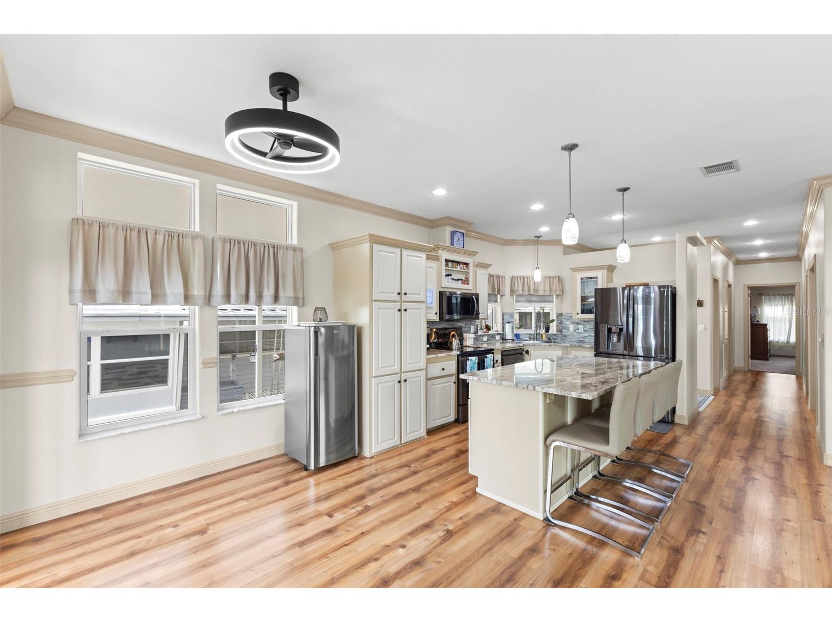 7174 Mount Arlington Drive NE #419 Saint Petersburg FL 33702 - TAMPA BAY TB8514990 image6
