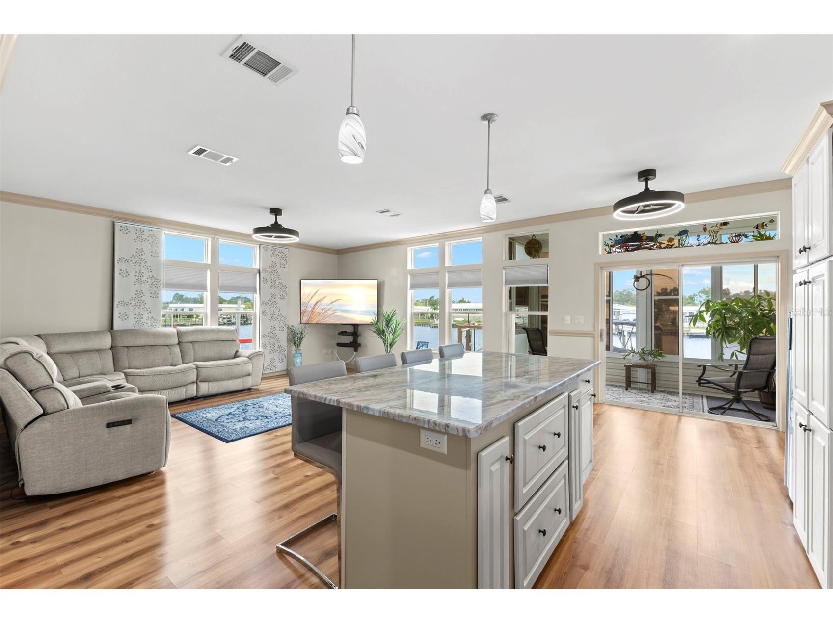 7174 Mount Arlington Drive NE #419 Saint Petersburg FL 33702 - TAMPA BAY TB8514990 image9