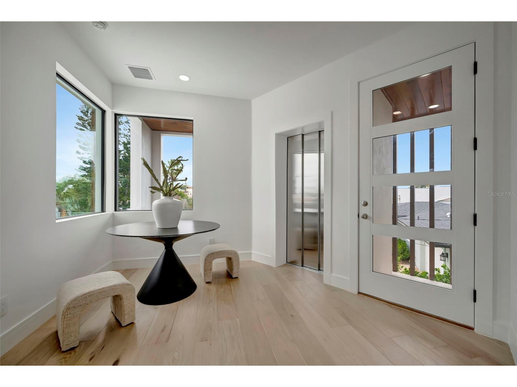 7176 S Shore Drive S Saint Petersburg FL 33707 TB8492040 image11
