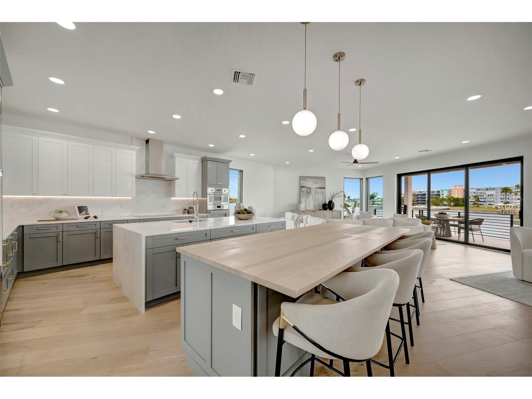 7176 S Shore Drive S Saint Petersburg FL 33707 TB8492040 image15