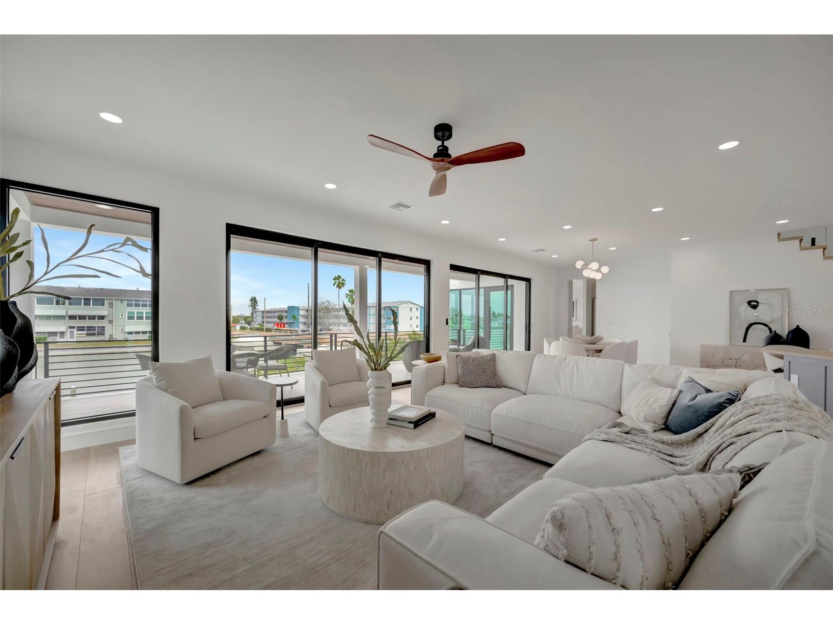 7176 S Shore Drive S Saint Petersburg FL 33707 TB8492040 image19