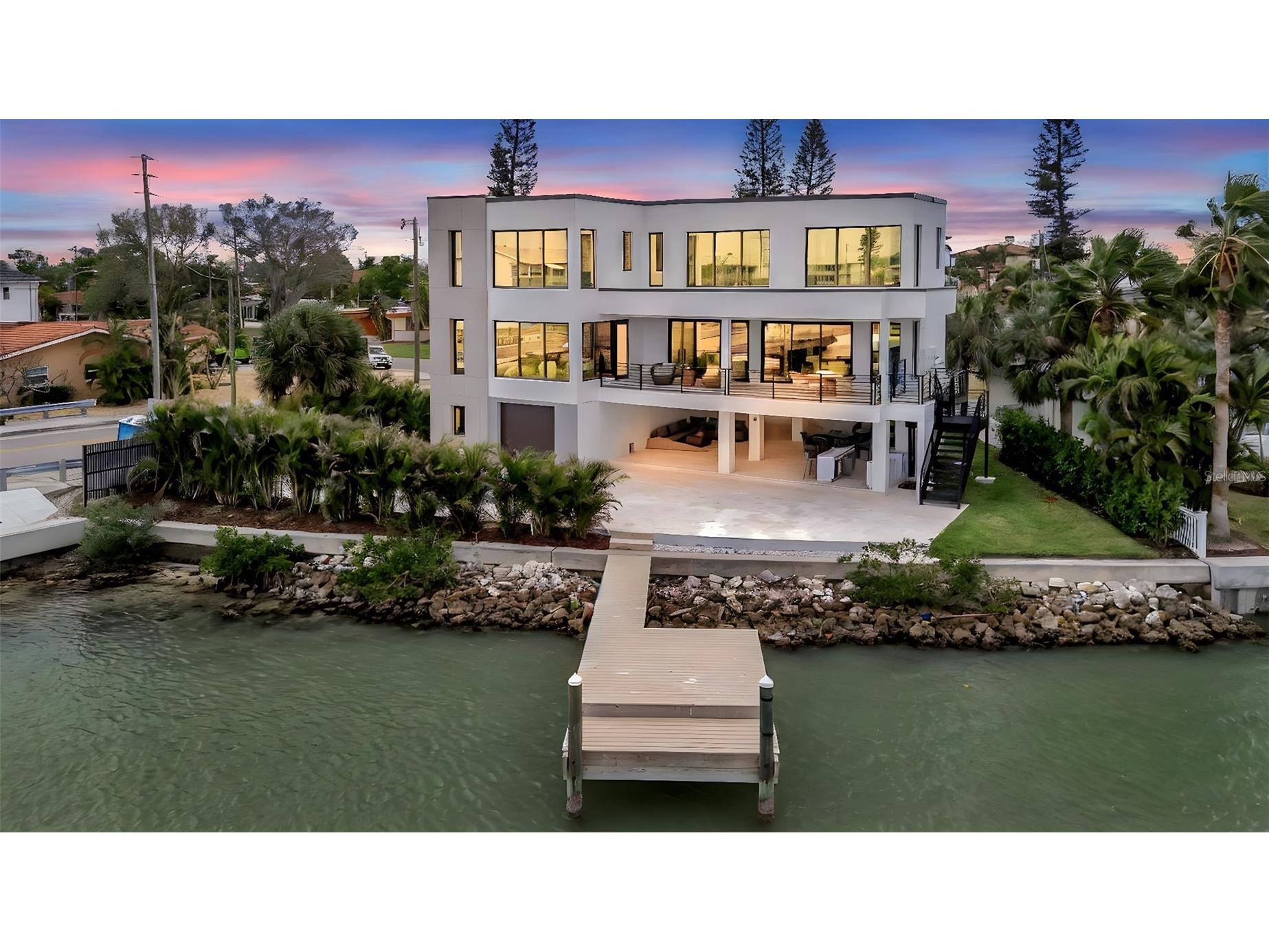 7176 S Shore Drive S Saint Petersburg FL 33707 TB8492040 image4