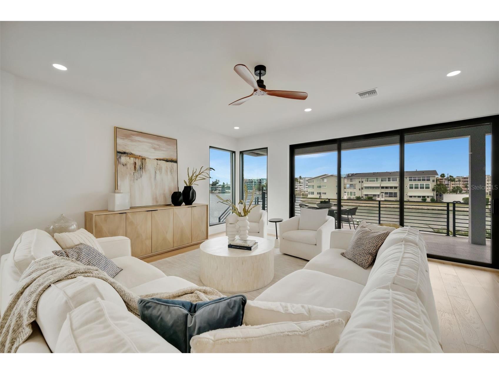 7176 S Shore Drive S Saint Petersburg FL 33707 TB8492040 image42
