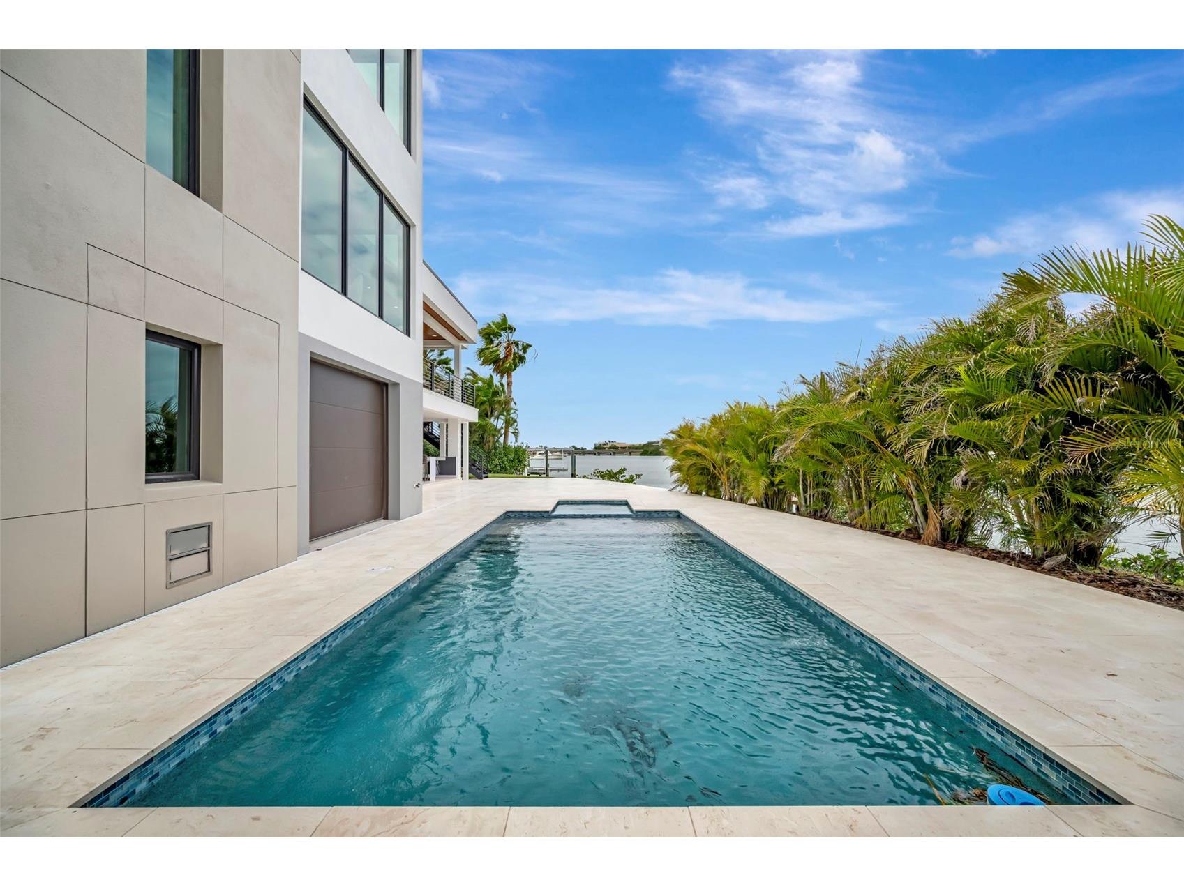7176 S Shore Drive S Saint Petersburg FL 33707 TB8492040 image6