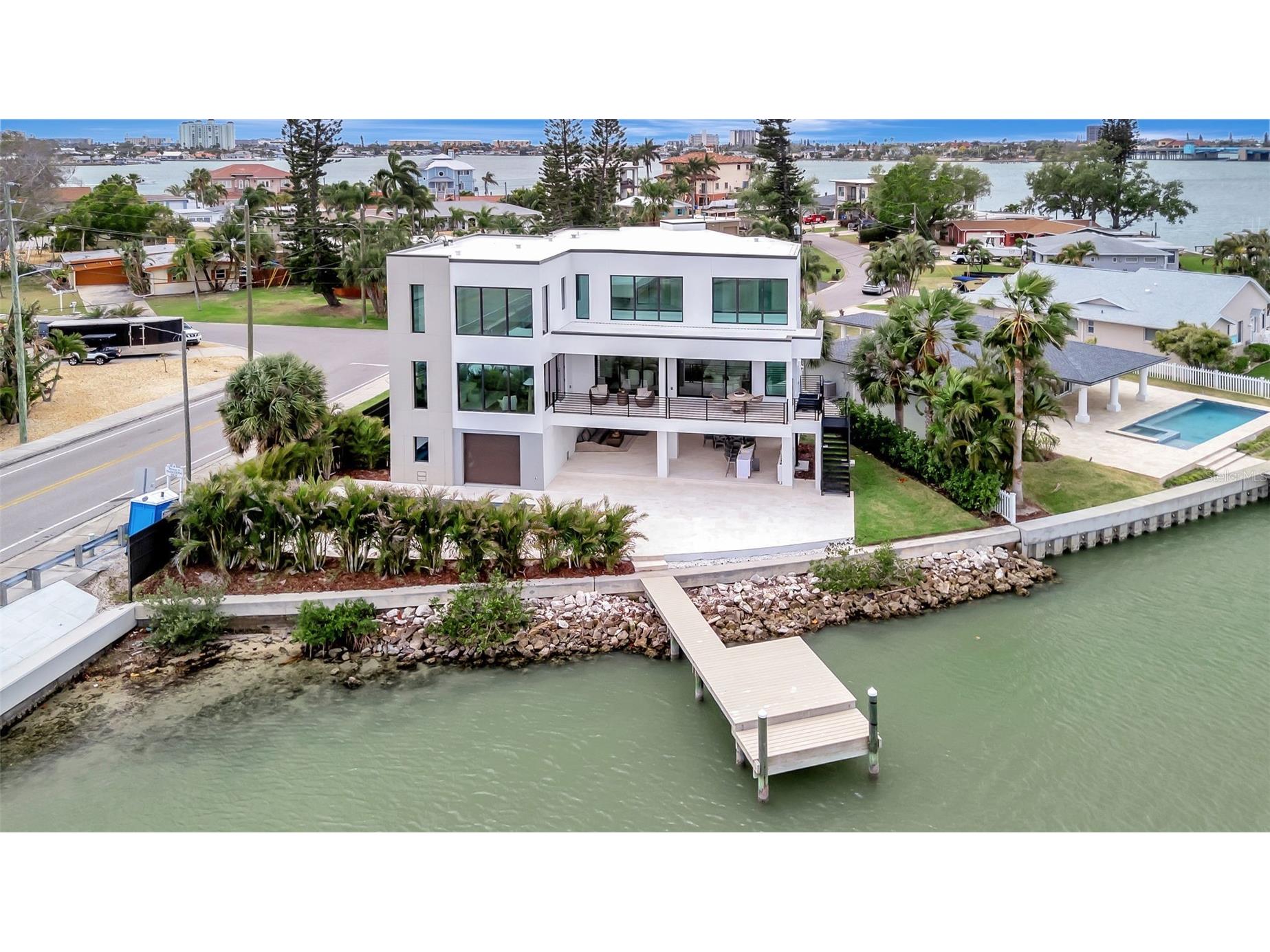 7176 S Shore Drive S Saint Petersburg FL 33707 TB8492040 image66