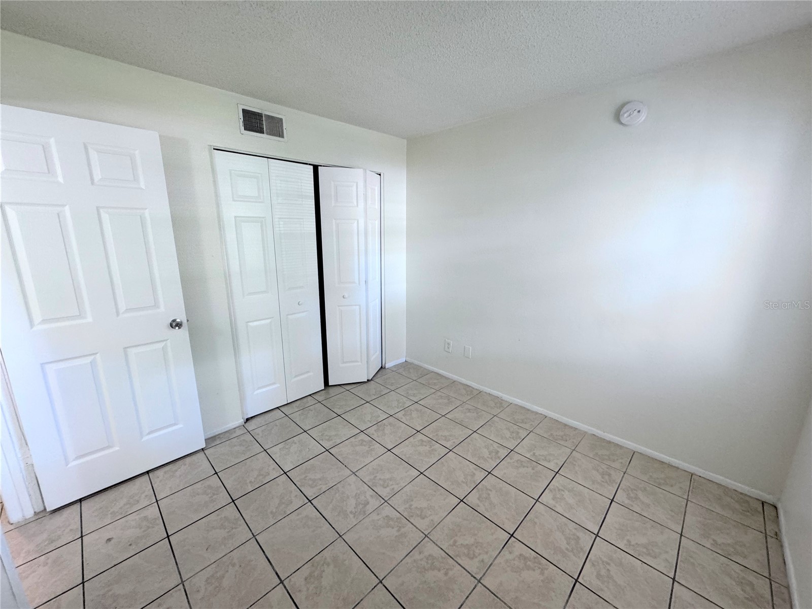 7177 E Bank Drive #102 Tampa FL 33617 O6409487 image8