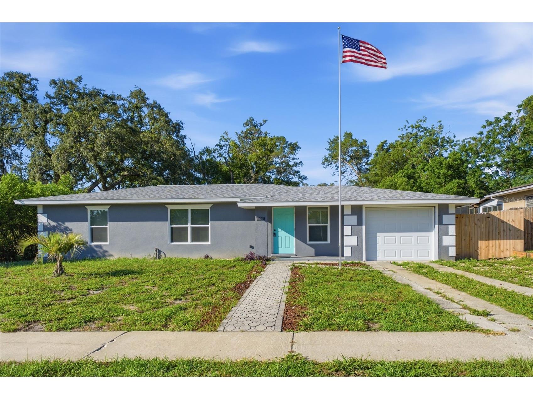 7178 Holiday Drive Spring Hill FL 34606 W7887273 image1