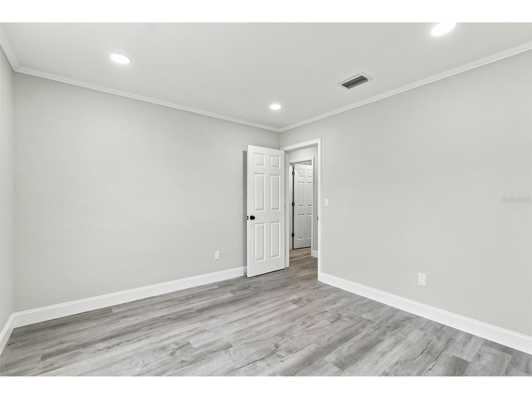 7178 Holiday Drive Spring Hill FL 34606 W7887273 image12