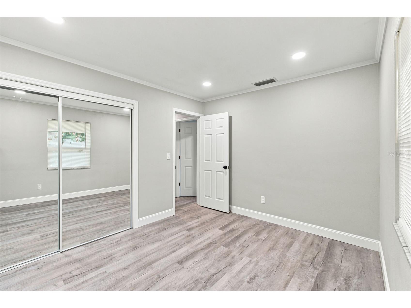 7178 Holiday Drive Spring Hill FL 34606 W7887273 image17