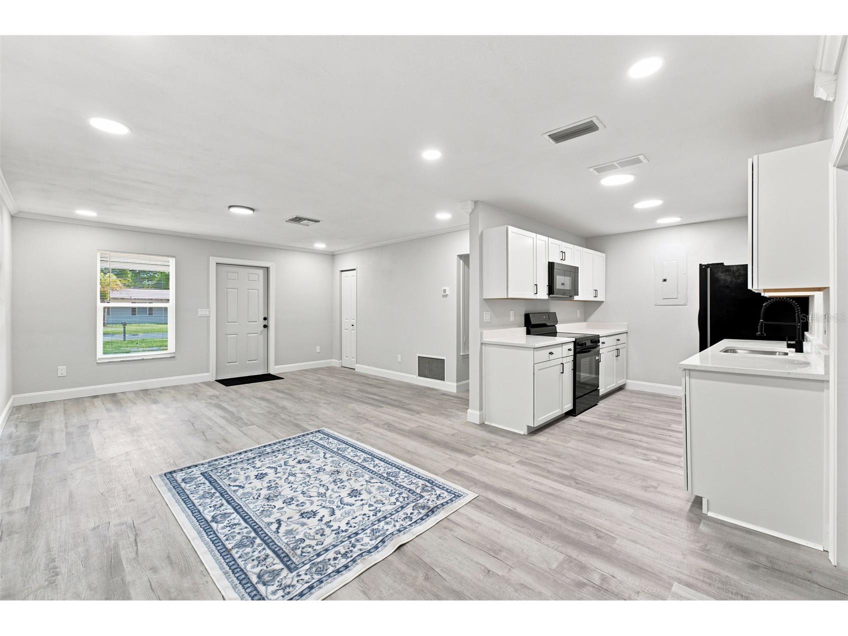 7178 Holiday Drive Spring Hill FL 34606 W7887273 image8