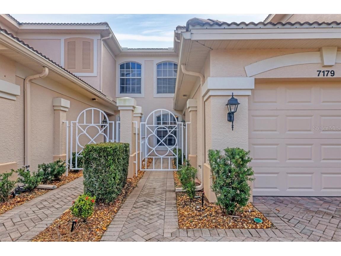 7179 Prosperity Circle #206 Sarasota FL 34238 A4633629 image1