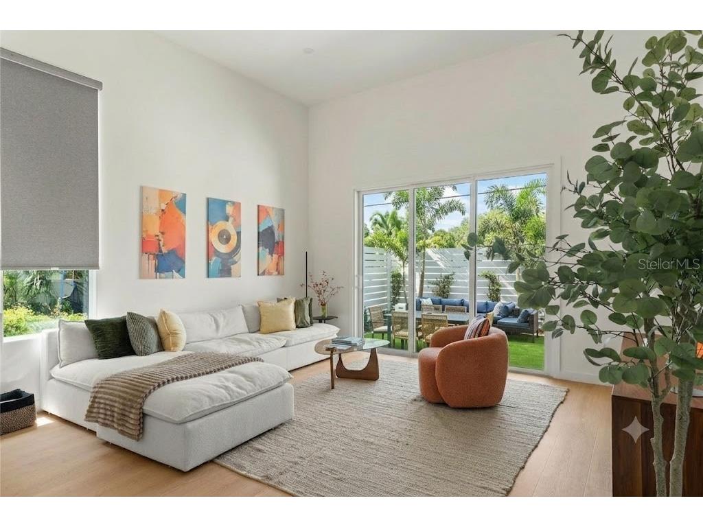 718 14th Avenue S Saint Petersburg FL 33701 TB8527101 image11