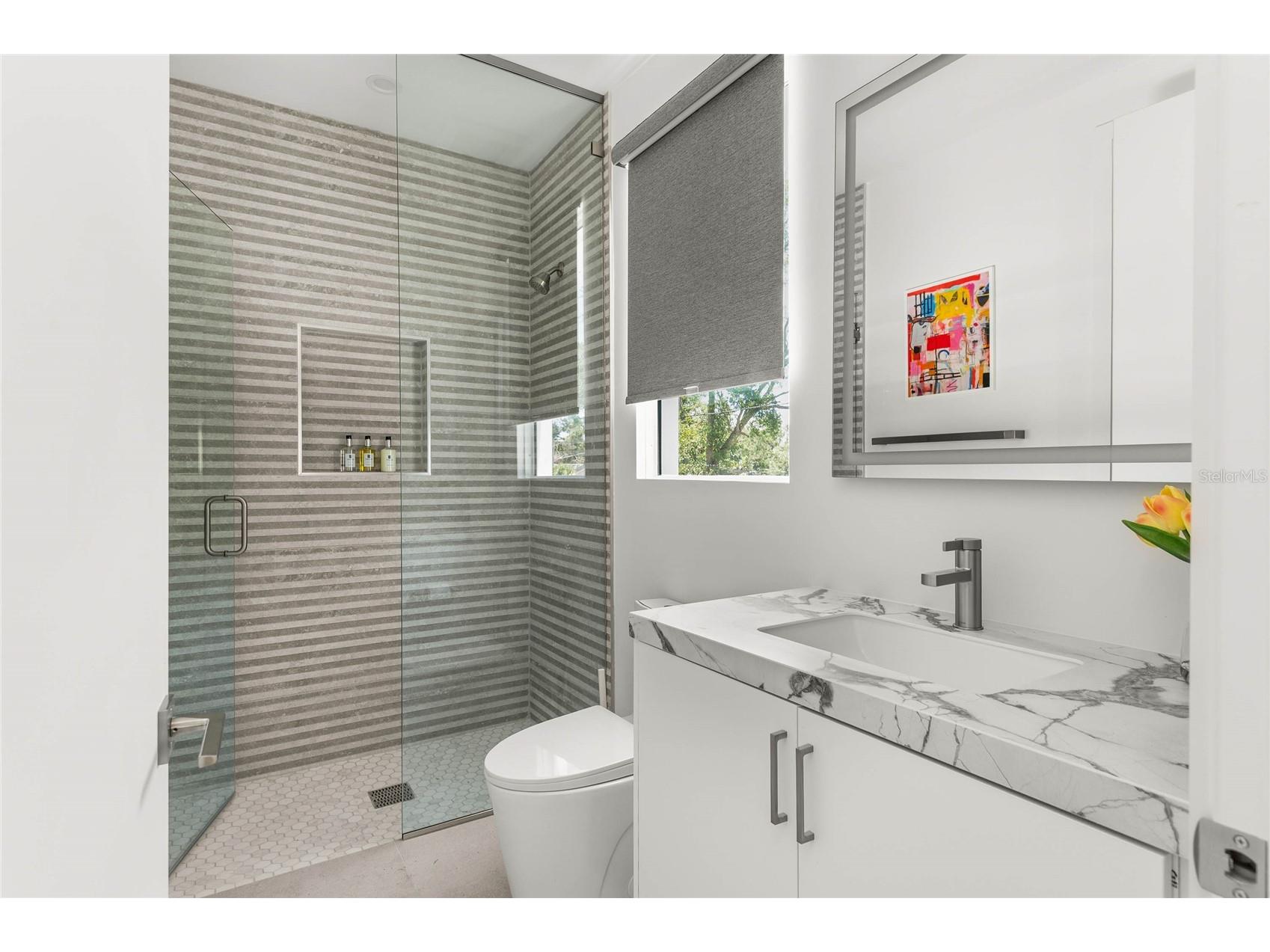 718 14th Avenue S Saint Petersburg FL 33701 TB8527101 image24