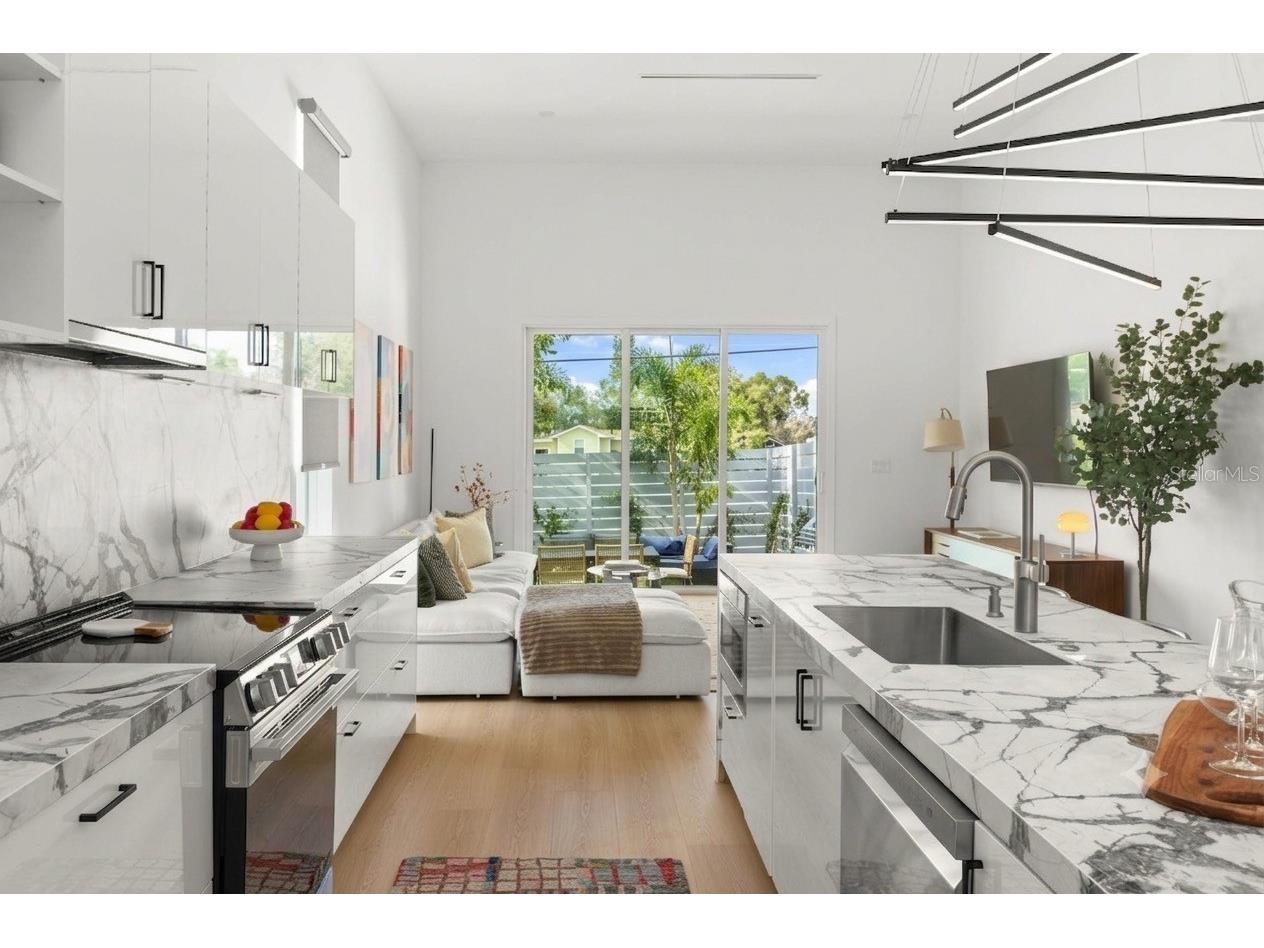 718 14th Avenue S Saint Petersburg FL 33701 TB8527101 image8