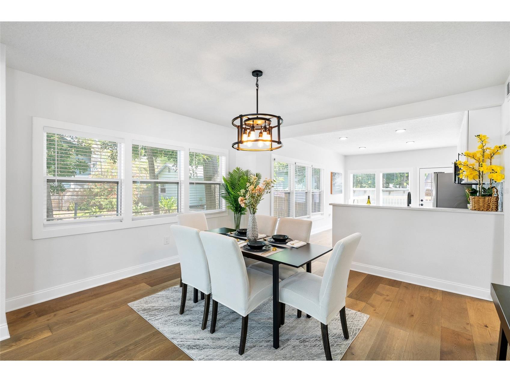 718 34th Avenue S Saint Petersburg FL 33705 TB8488243 image13
