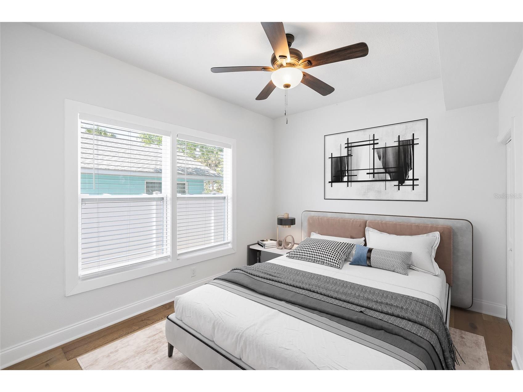 718 34th Avenue S Saint Petersburg FL 33705 TB8488243 image20