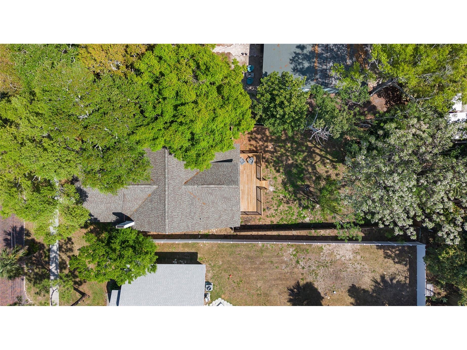 718 34th Avenue S Saint Petersburg FL 33705 TB8488243 image50