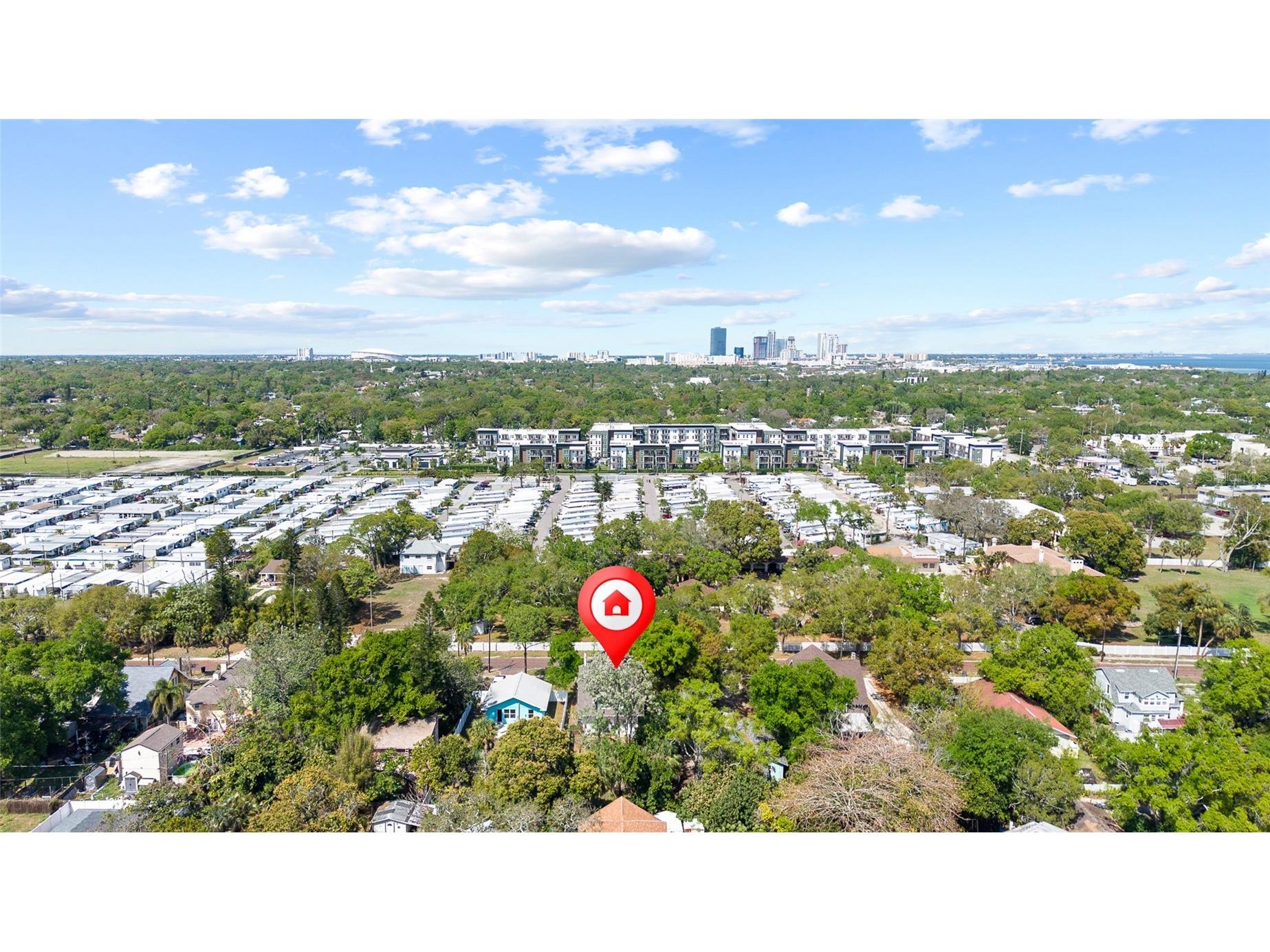 718 34th Avenue S Saint Petersburg FL 33705 TB8488243 image52