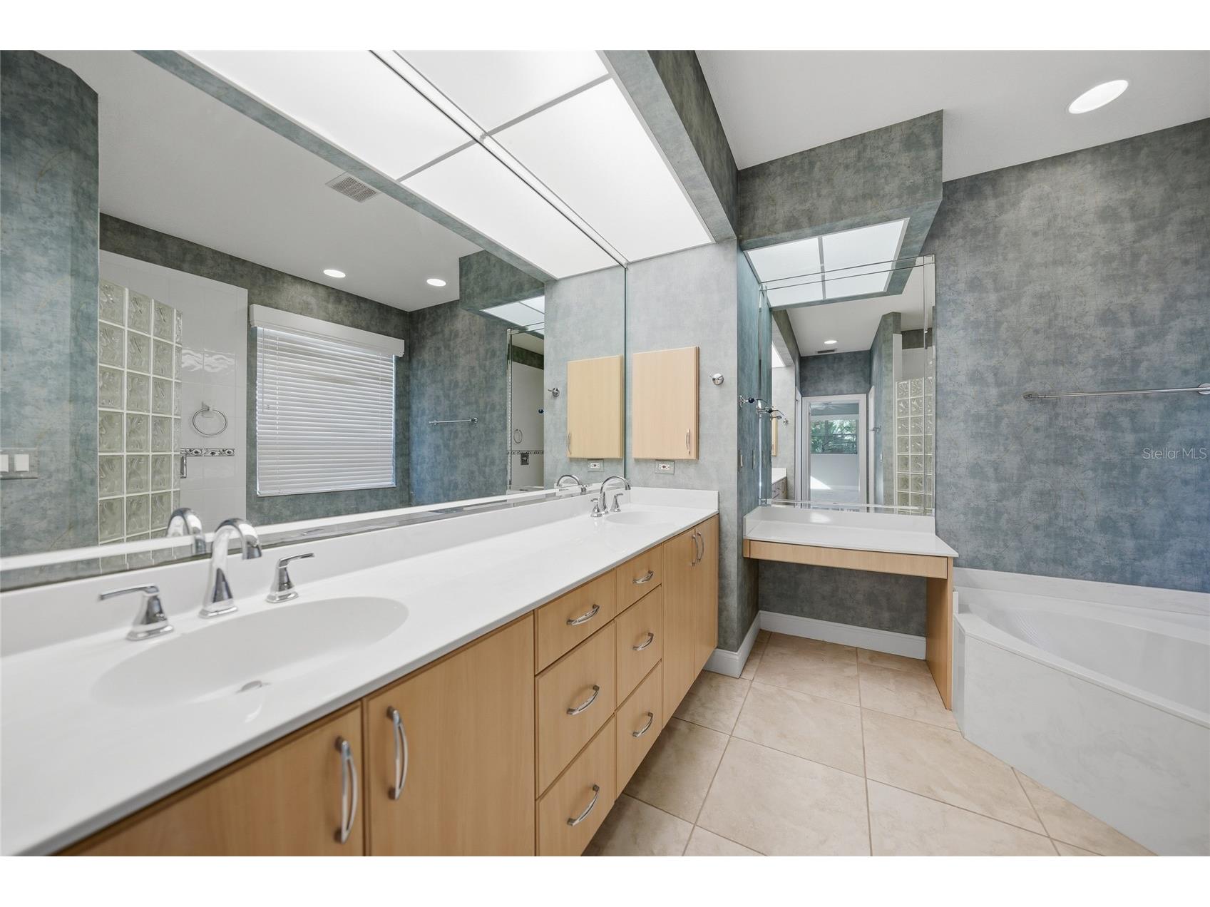 718 Antalya Court Punta Gorda FL 33950 C7524245 image16