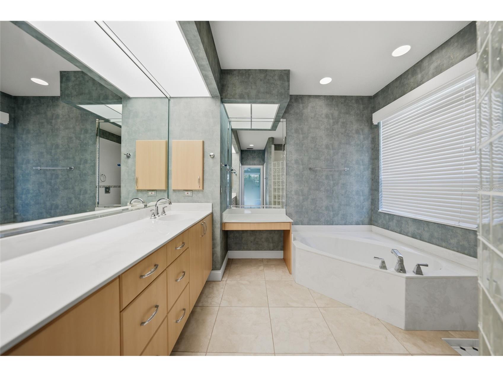 718 Antalya Court Punta Gorda FL 33950 C7524245 image7