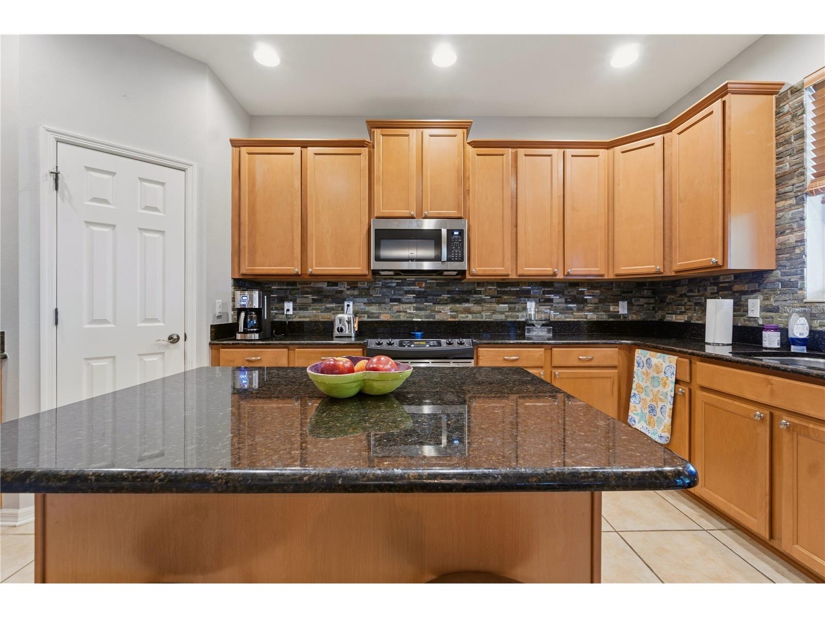 718 Barefoot Bay Loop Groveland FL 34736 - CANAL OFF PALATLAKAHA RIVER G5113497 image31