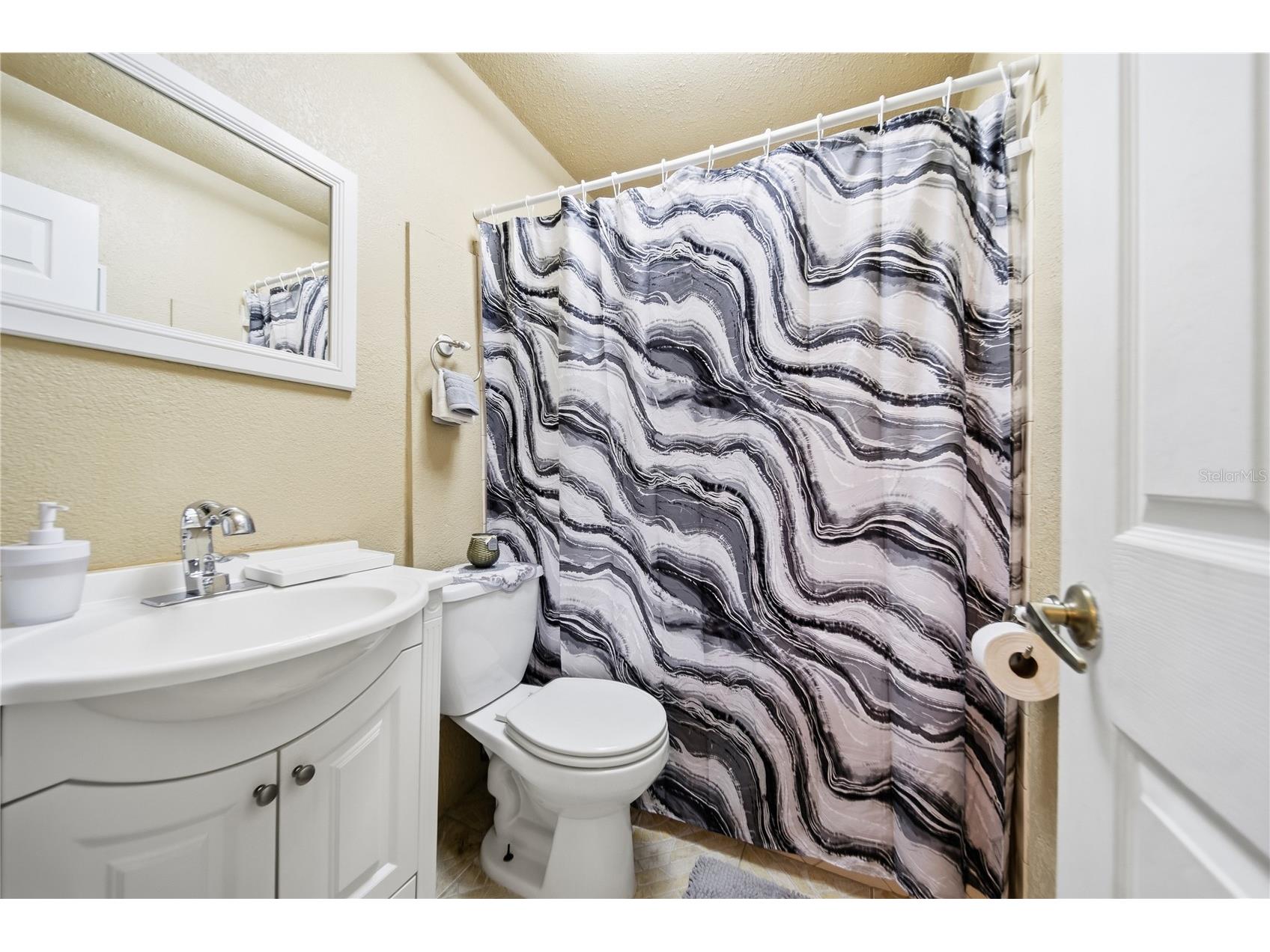 718 Bay Vista Boulevard S Saint Petersburg FL 33705 TB8478722 image19