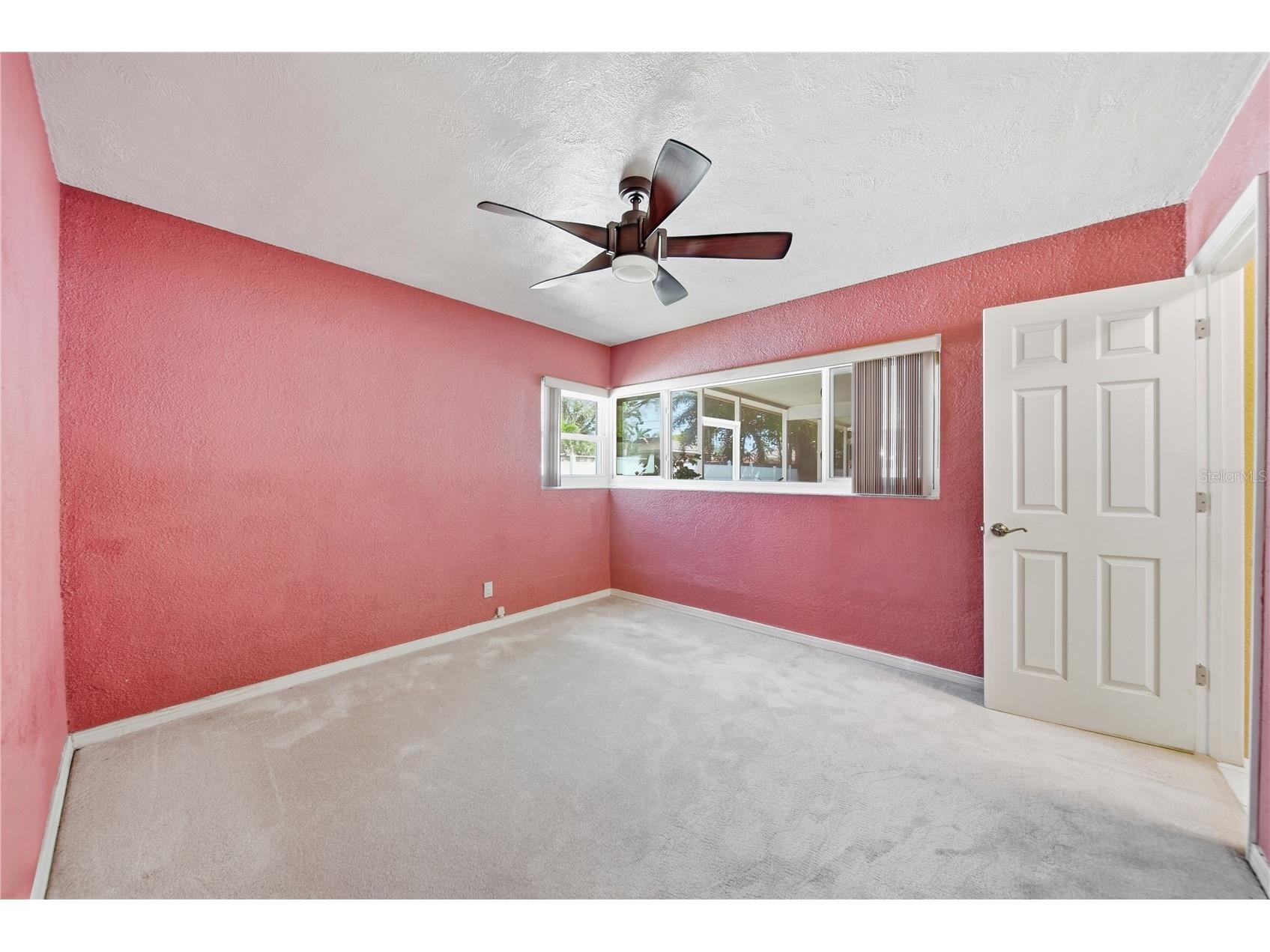 718 Bay Vista Boulevard S Saint Petersburg FL 33705 TB8478722 image22