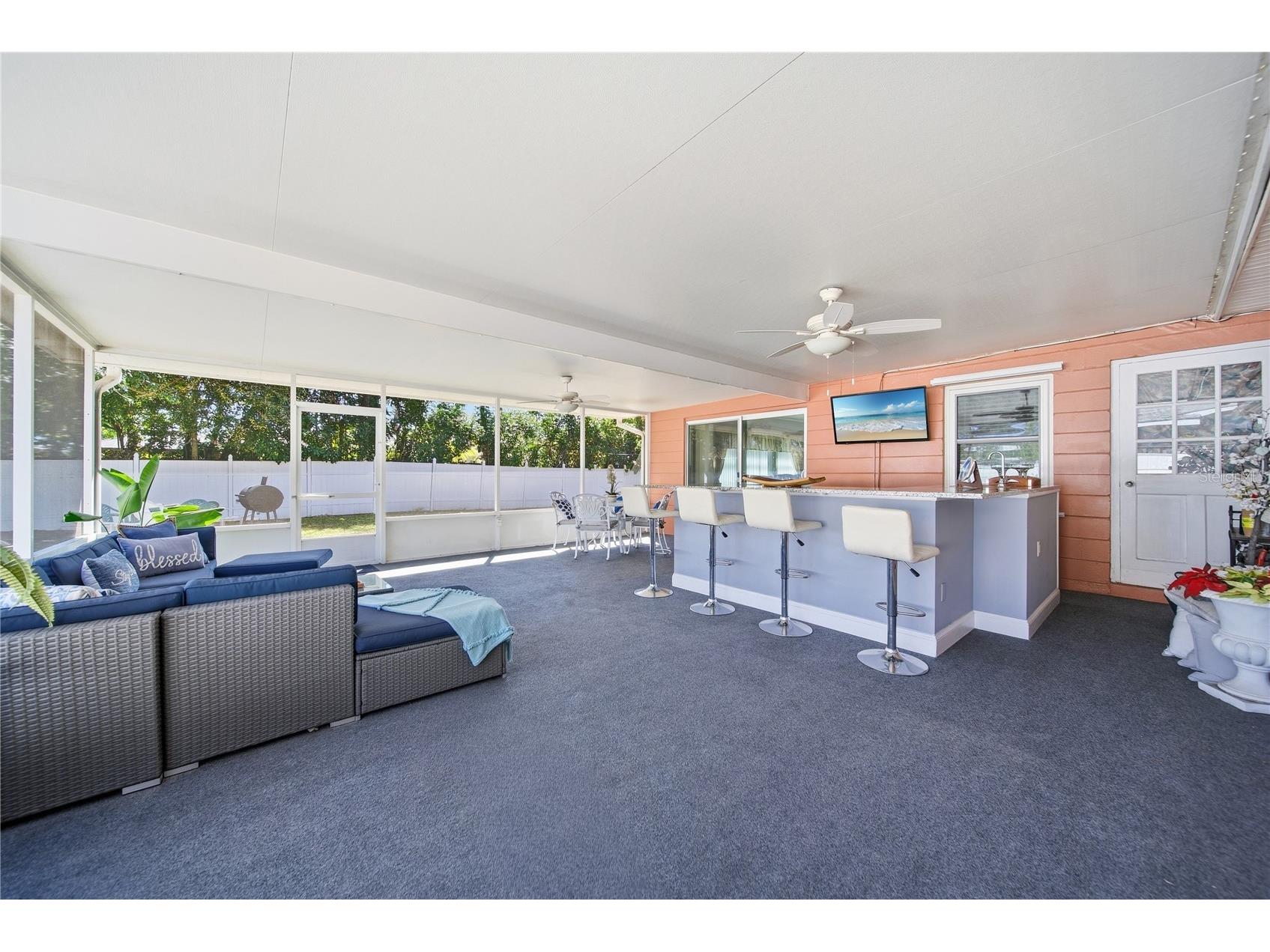 718 Bay Vista Boulevard S Saint Petersburg FL 33705 TB8478722 image25