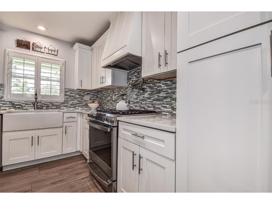 718 Bayshore Drive Tarpon Springs FL 34689 W7881762 image13