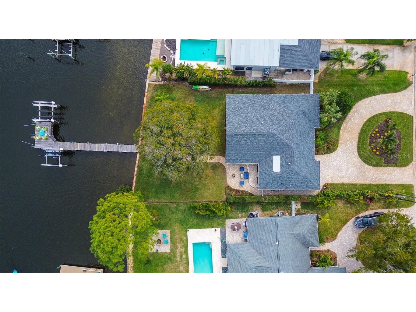 718 Bayshore Drive Tarpon Springs FL 34689 W7881762 image3