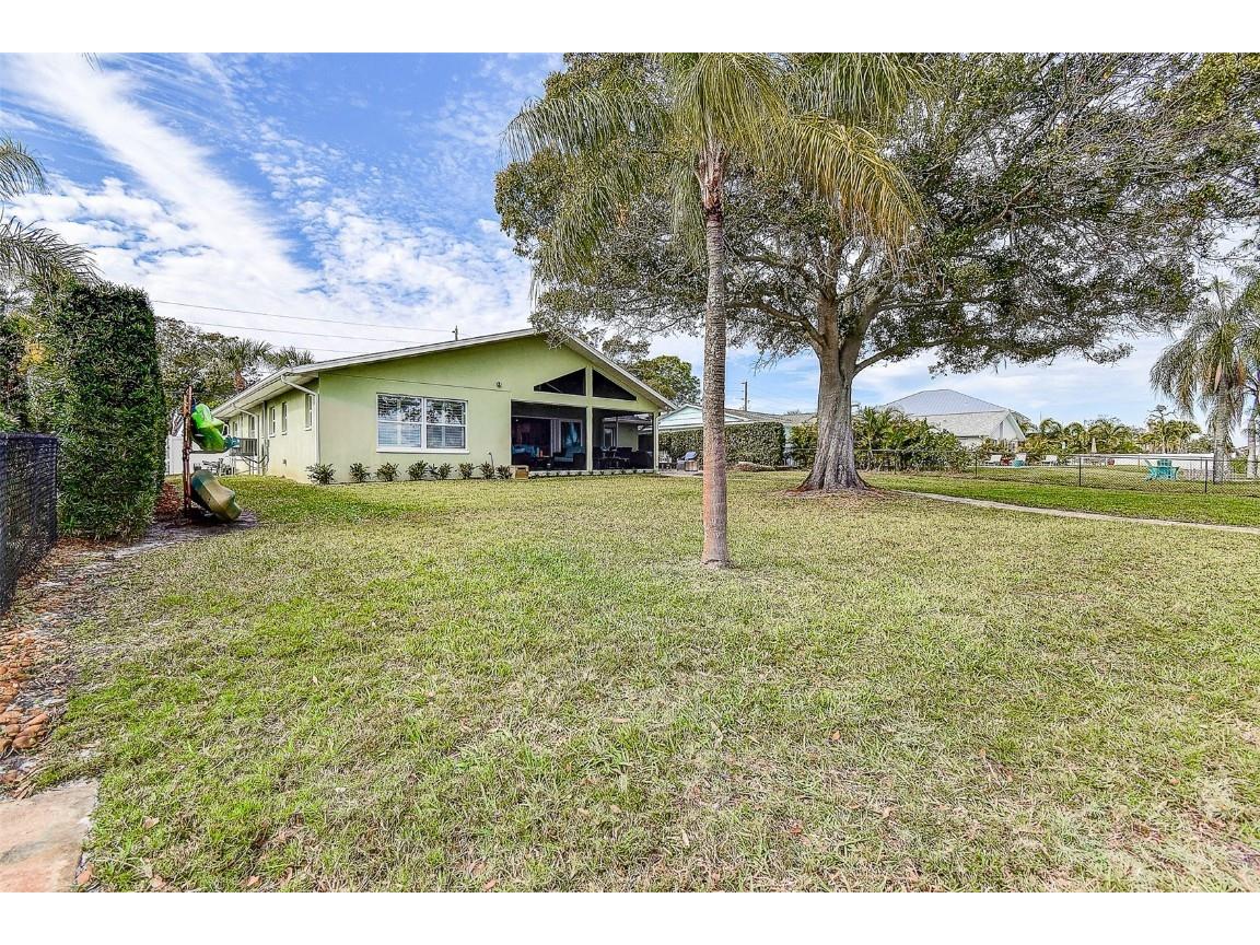 718 Bayshore Drive Tarpon Springs FL 34689 W7881762 image37