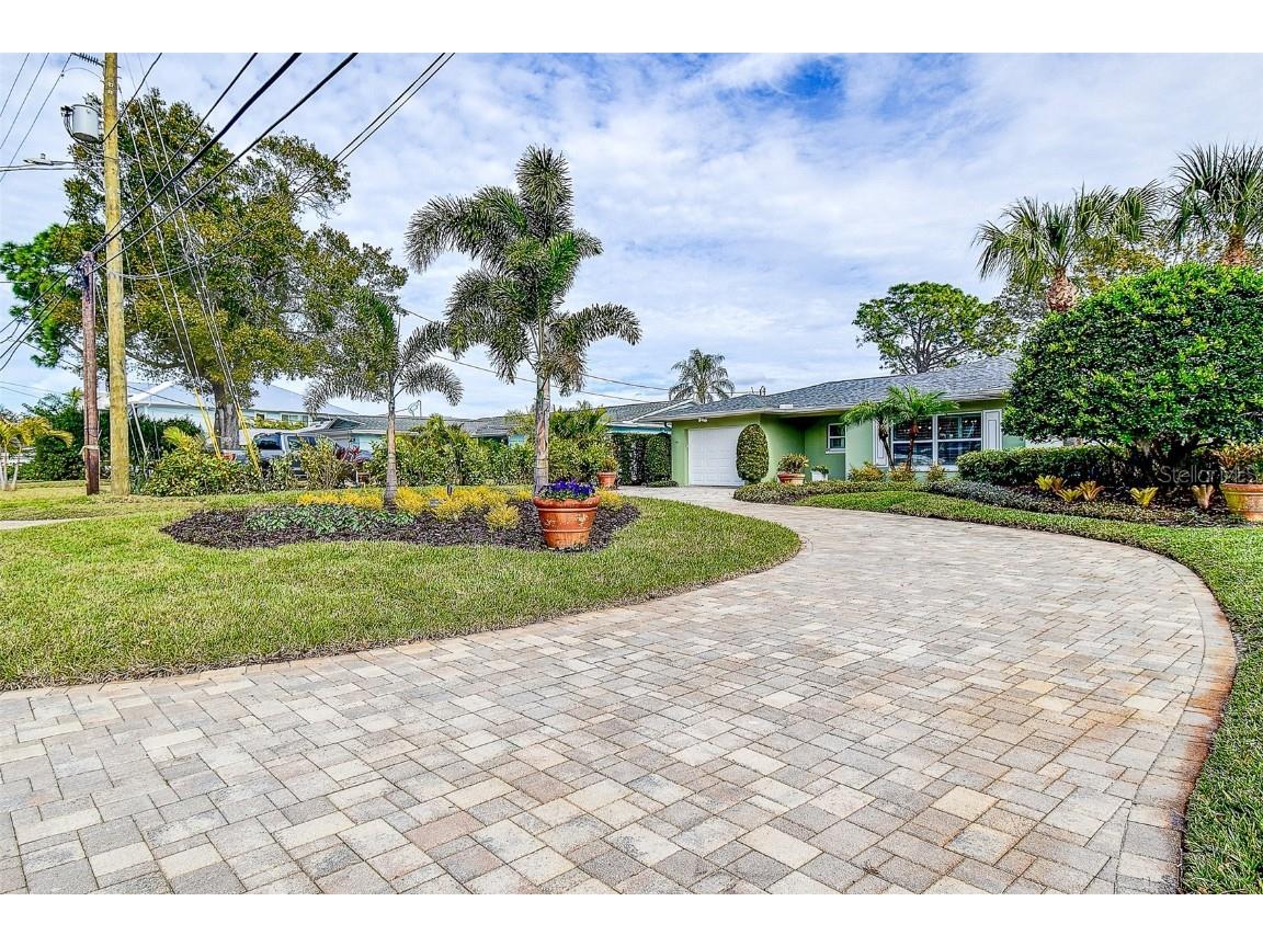 718 Bayshore Drive Tarpon Springs FL 34689 W7881762 image45