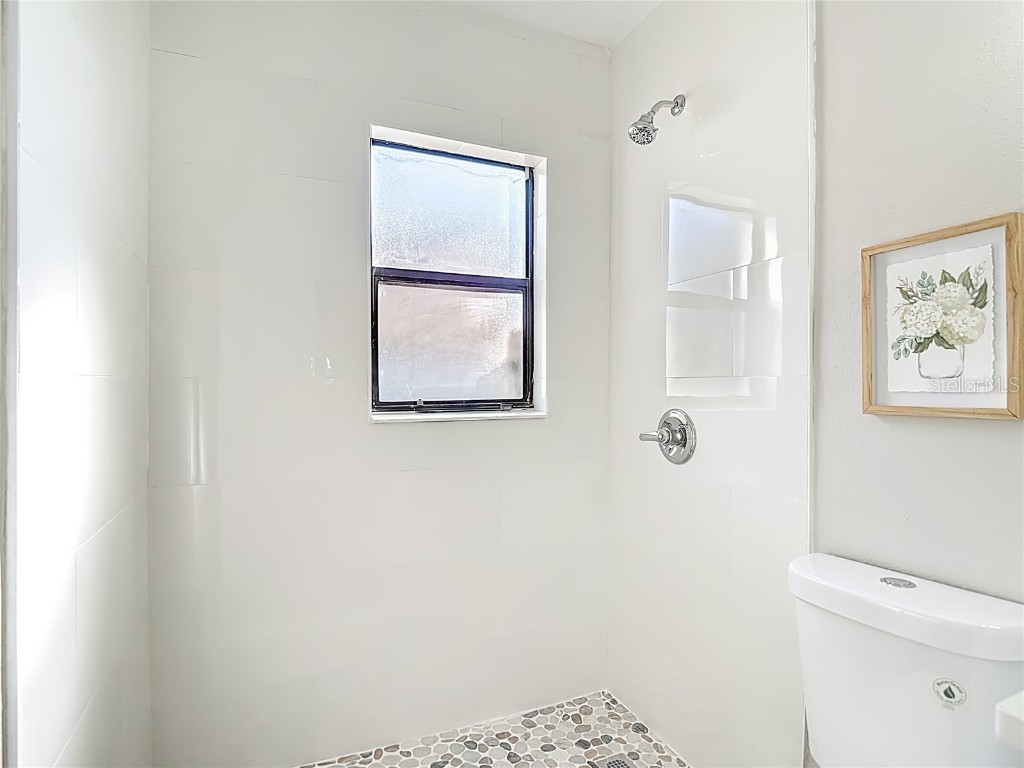 718 Belt Court Tampa FL 33612 TB8444051 image30