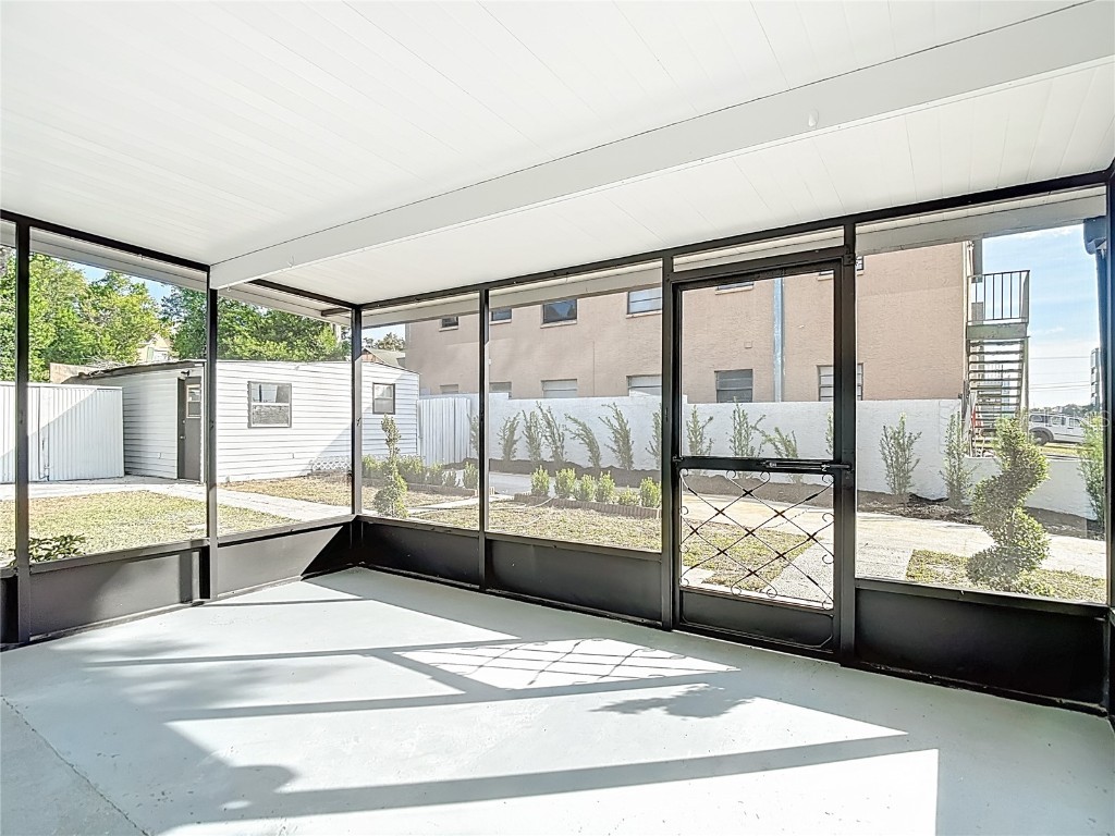 718 Belt Court Tampa FL 33612 TB8444051 image32