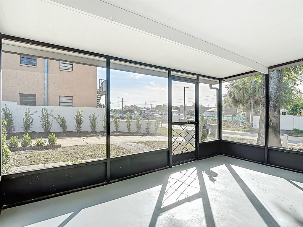 718 Belt Court Tampa FL 33612 TB8444051 image33