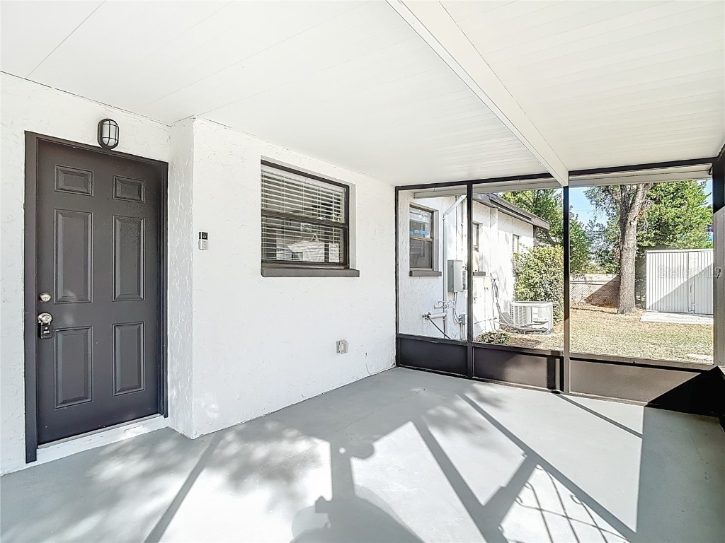 718 Belt Court Tampa FL 33612 TB8444051 image34