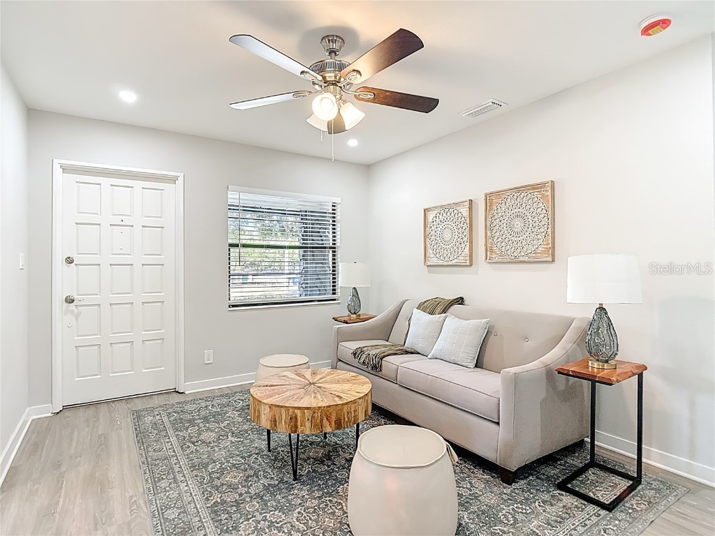 718 Belt Court Tampa FL 33612 TB8444051 image6