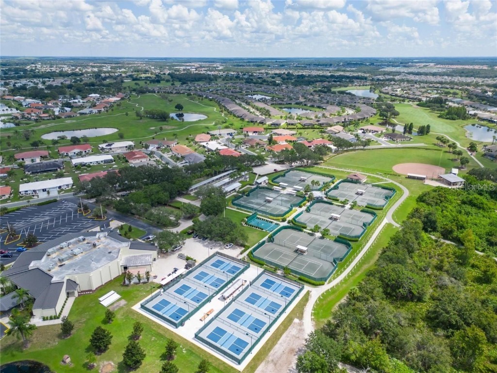 718 Chipper Drive Sun City Center FL 33573 TB8447557 image55