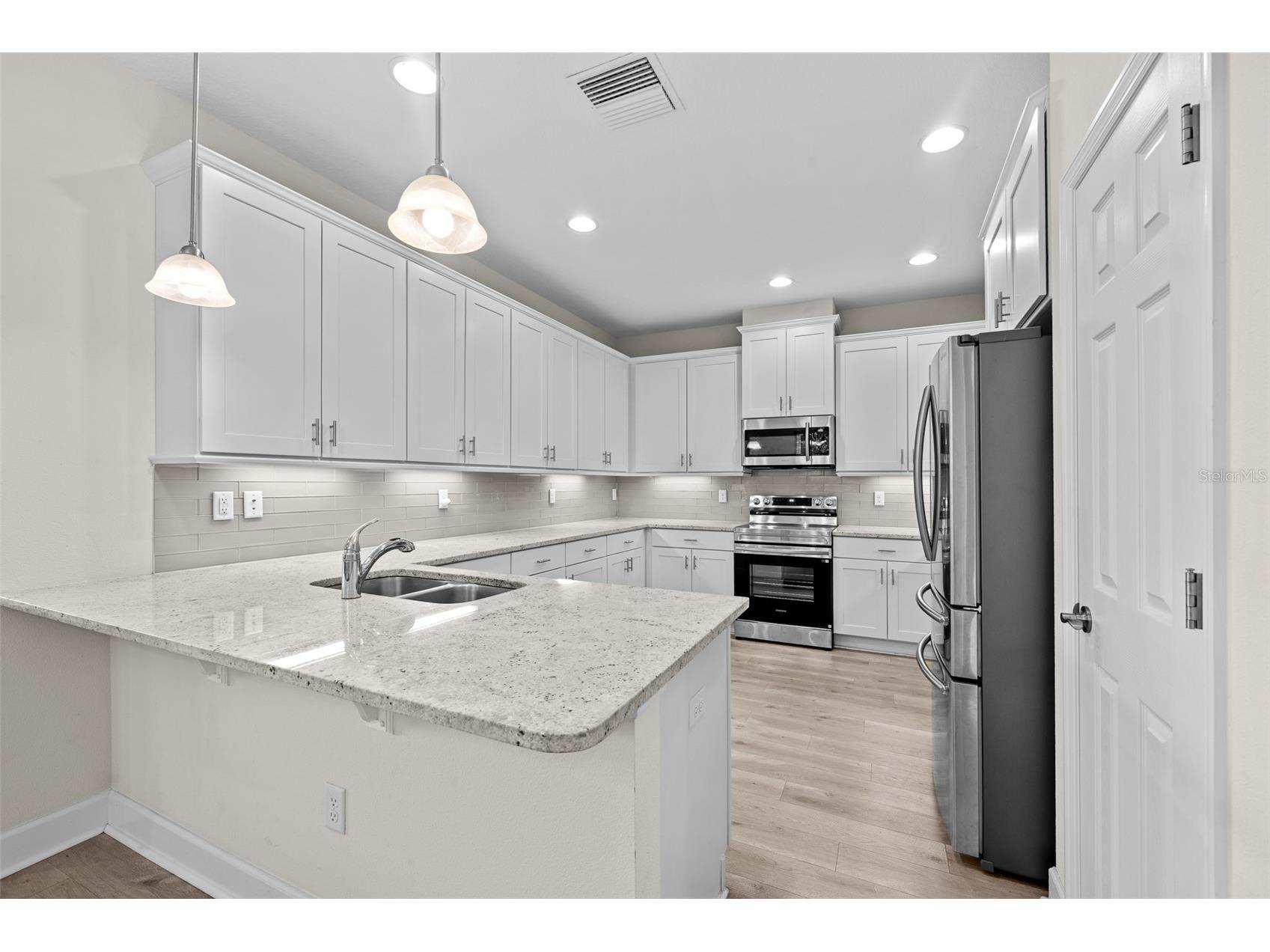 718 Chipper Drive Sun City Center FL 33573 TB8495290 image11